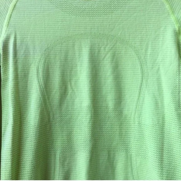 RARE Lululemon Run Swiftly Tech Long Sleeve Size 6 - Picture 6 of 10